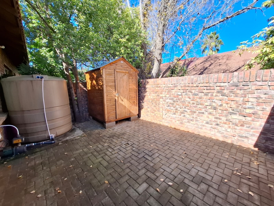 3 Bedroom Property for Sale in Langenhovenpark Free State